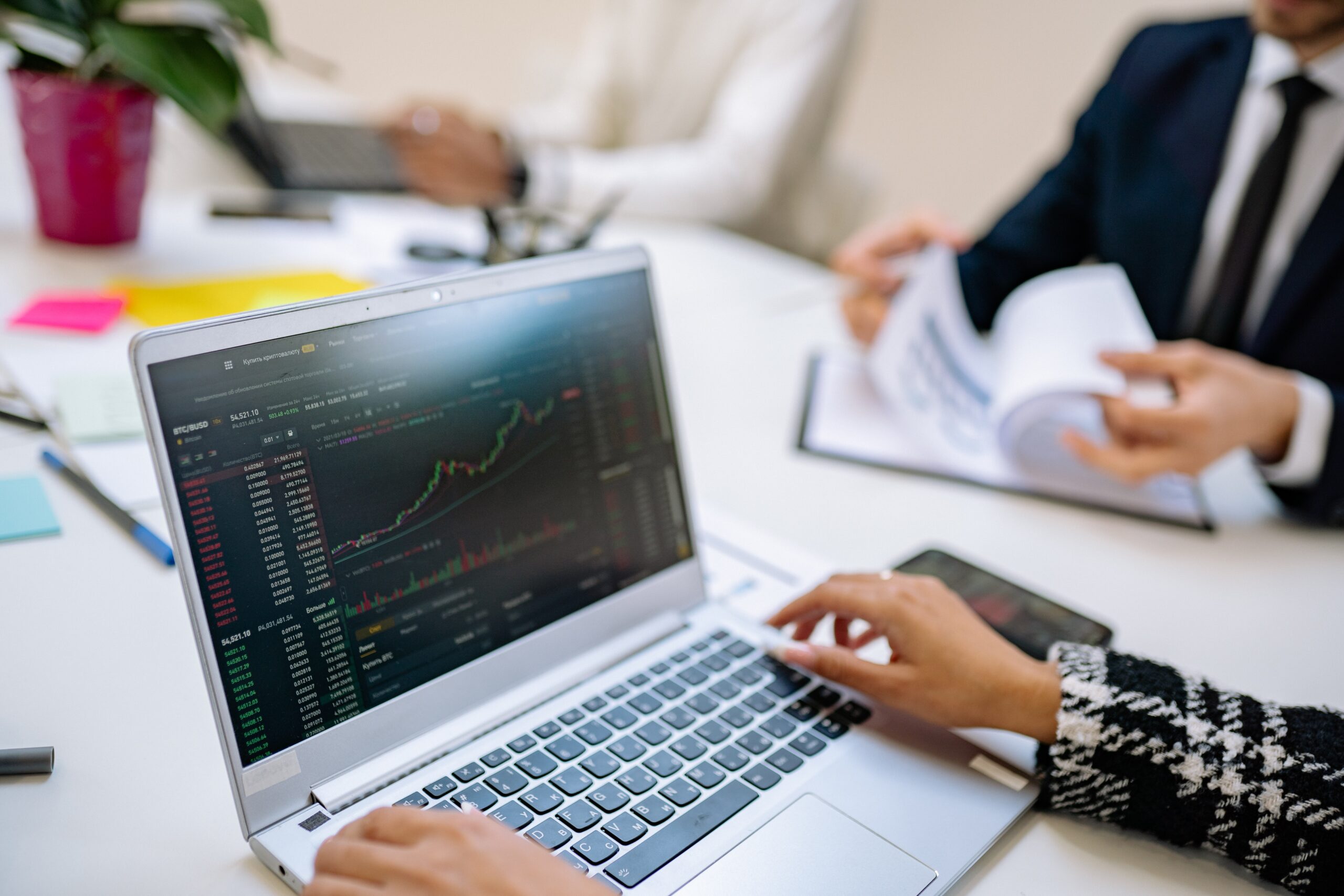 Copy Trading: Best Practices & Tips for 2023